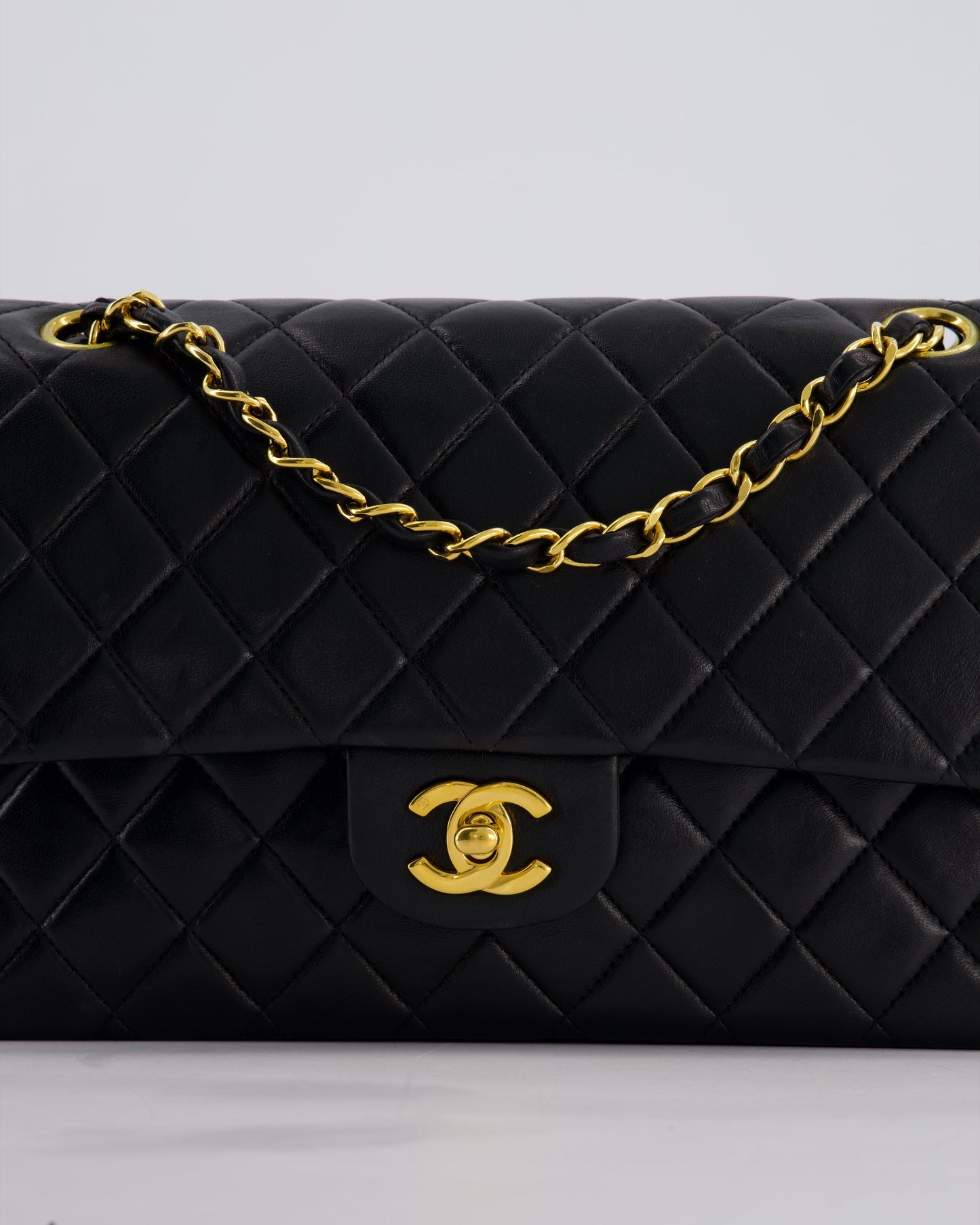 *AMAZING CONDITION* Chanel Vintage Black Medium Classic Double Flap Bag in Lambskin Leather with 24k Gold Hardware