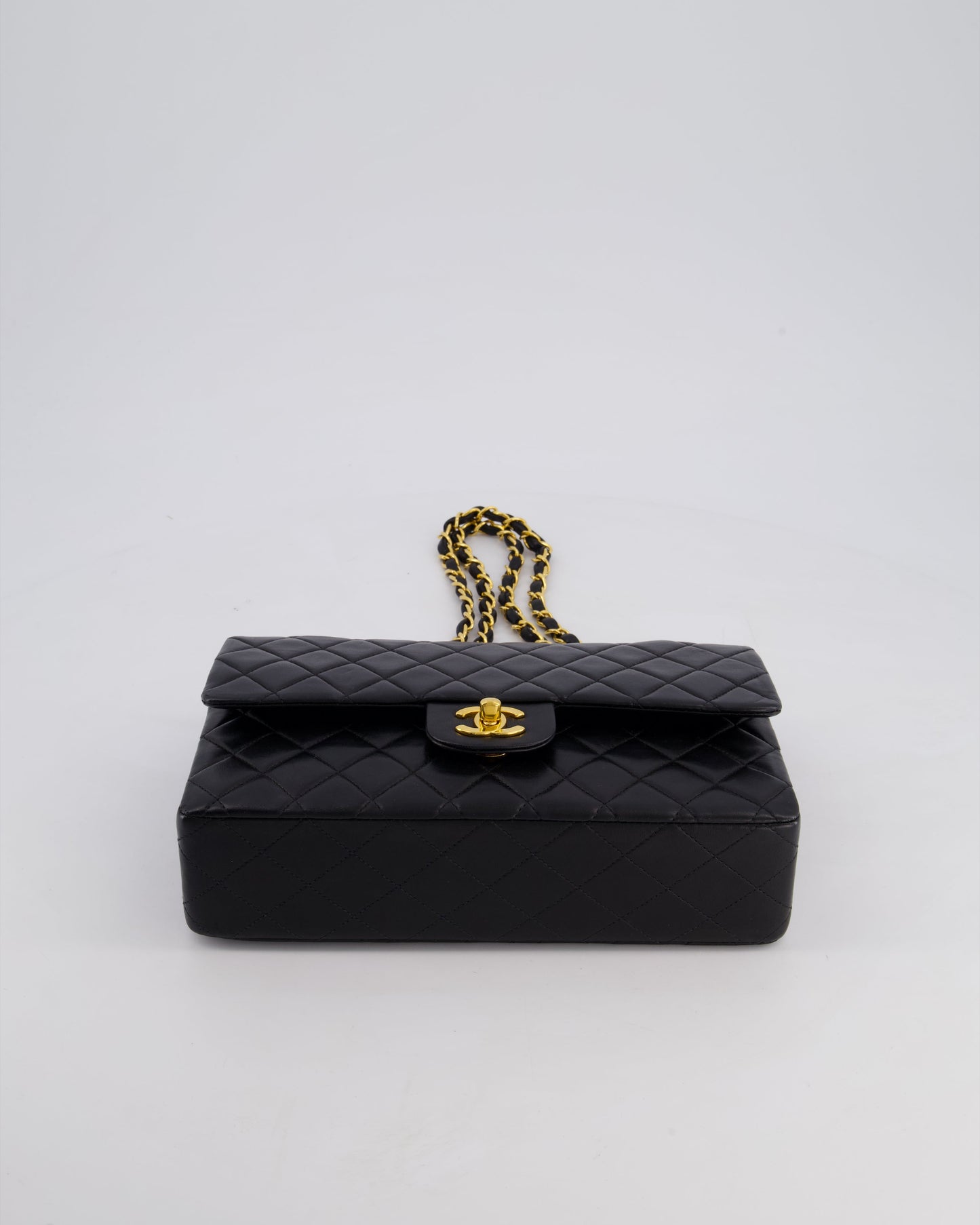 *AMAZING CONDITION* Chanel Vintage Black Medium Classic Double Flap Bag in Lambskin Leather with 24k Gold Hardware