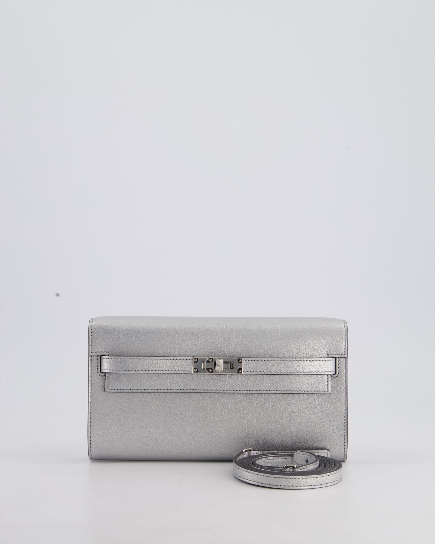 *SUPER RARE* Hermès Kelly To Go Bag in Argent Chevre Chamkila Leather with Palladium Hardware