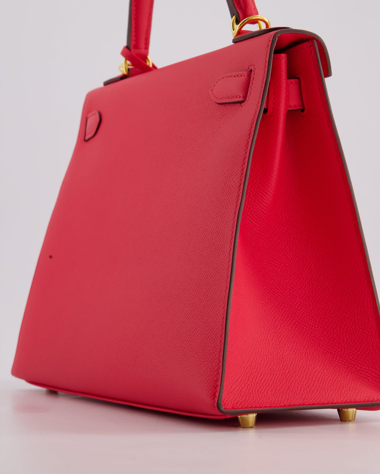 Hermès Kelly Bag 28cm Sellier in Rose Extreme Epsom Leather with Gold Hardware