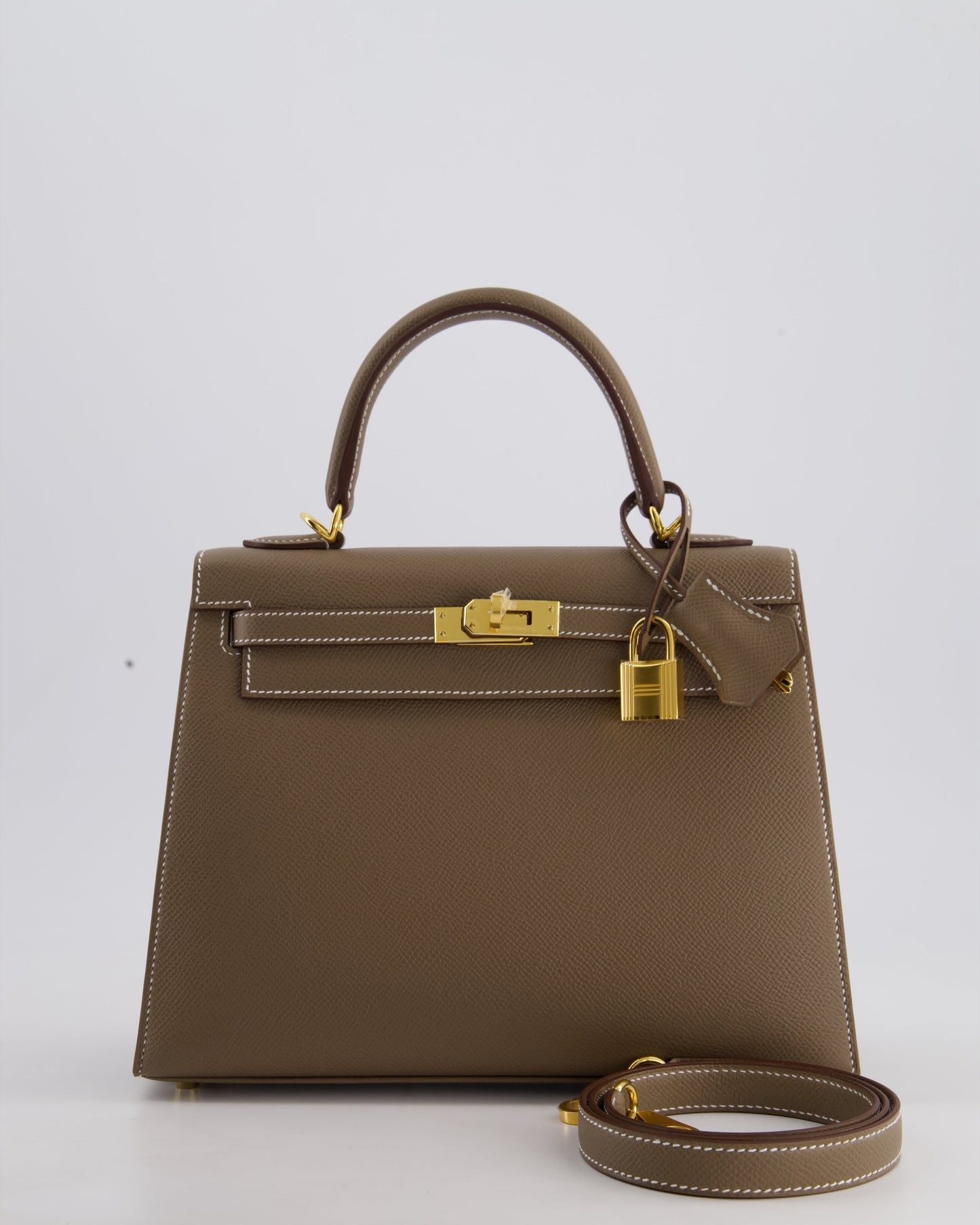 Hermès Kelly 25cm Sellier Bag in Etoupe Epsom Leather and Gold Hardware