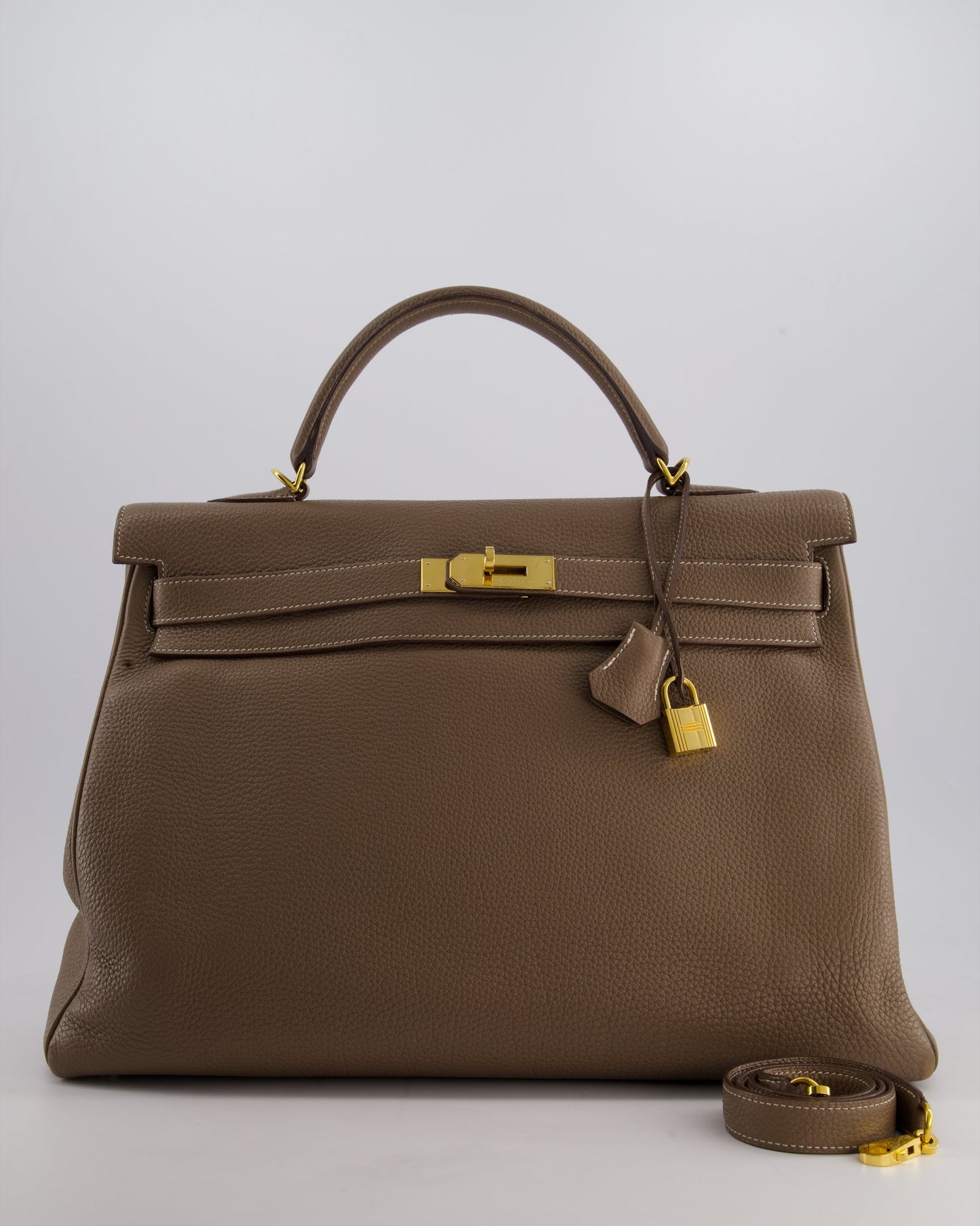 Hermès Kelly 35cm Bag in Etoupe Togo Leather with Gold Hardware