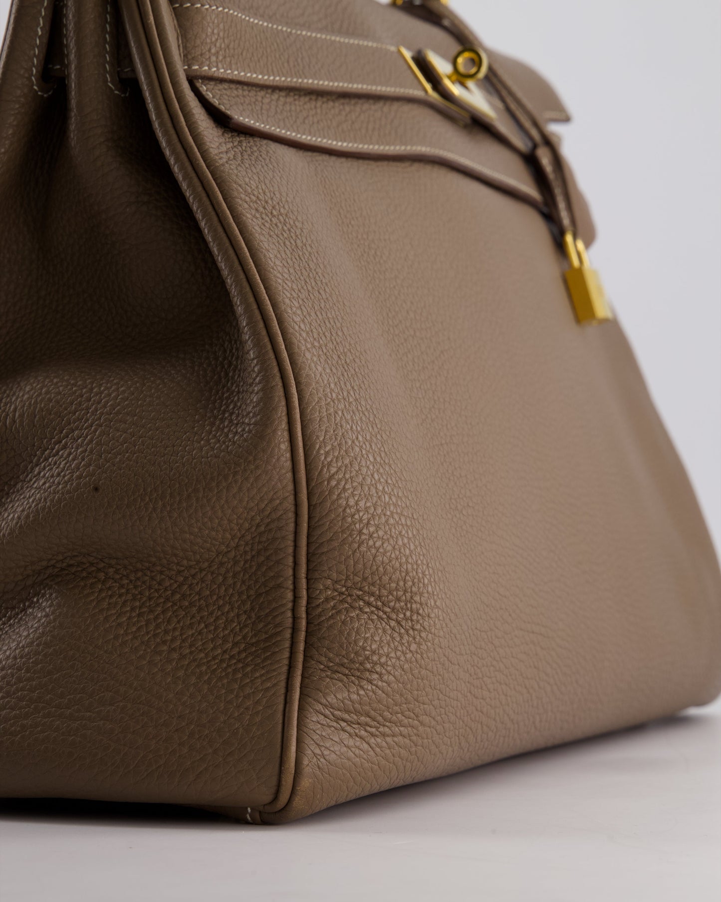 Hermès Kelly 35cm Bag in Etoupe Togo Leather with Gold Hardware