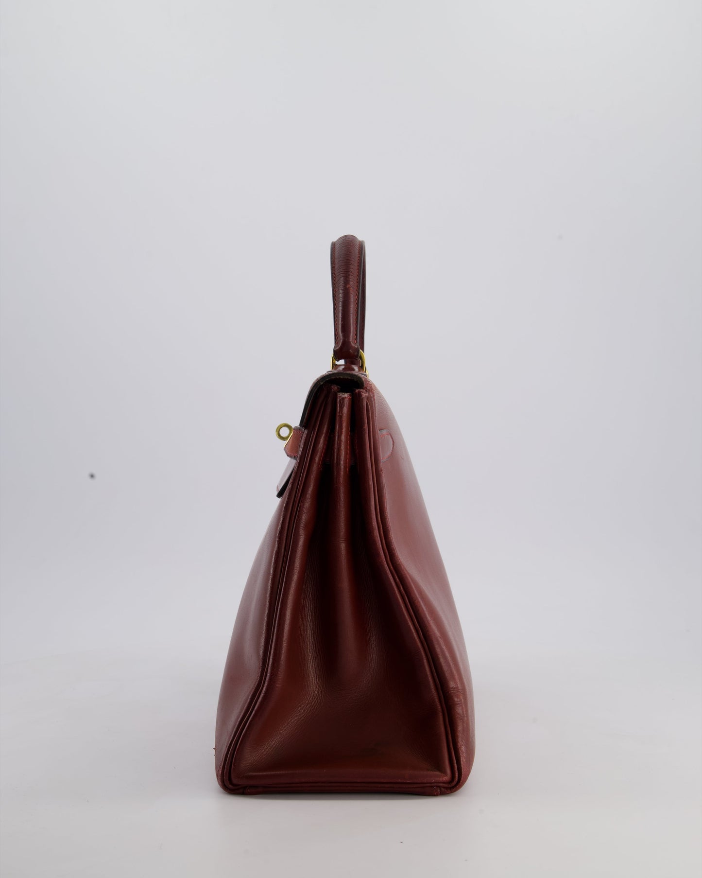 *FIRE PRICE* Hermès Vintage Kelly 32cm Bag in Rouge H Box Leather with Gold Hardware