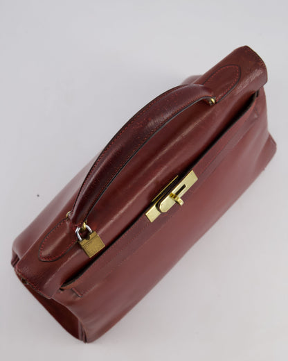 *FIRE PRICE* Hermès Vintage Kelly 32cm Bag in Rouge H Box Leather with Gold Hardware