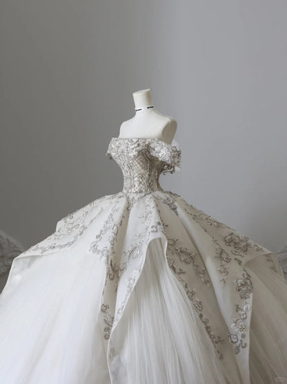 Dreamy Tulle Off-the-shoulder Beaded Luxury Floor-length Wedding Dress P2513