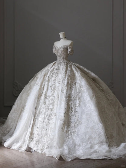 Vintage White Off-the-shoulder Sweetheart Neckline Luxury Lace Princess Floor-length Wedding Dress P2516