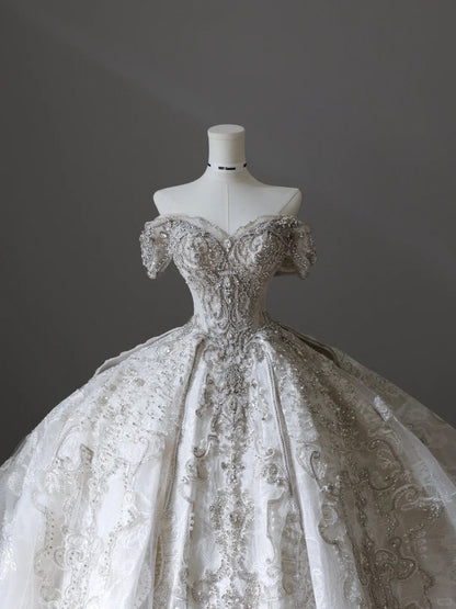 Vintage White Off-the-shoulder Sweetheart Neckline Luxury Lace Princess Floor-length Wedding Dress P2516