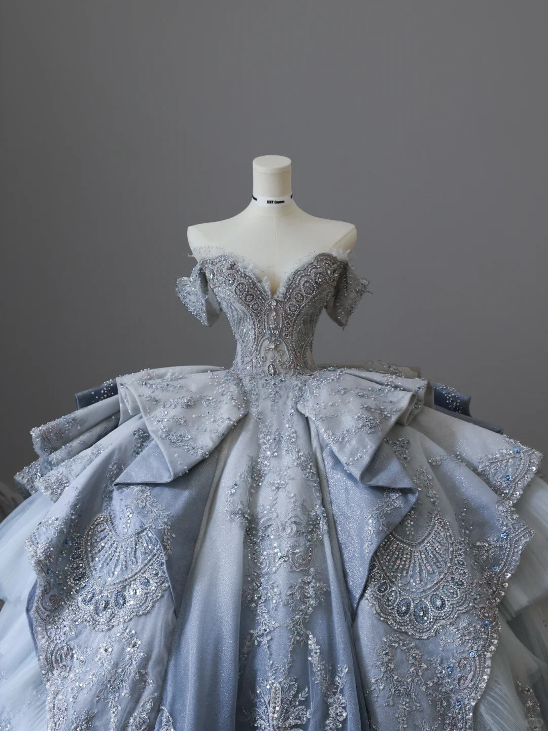 Dreamy Blue Gradient Off-the-shoulder Beaded Luxury Floor-length Wedding Dress P2518