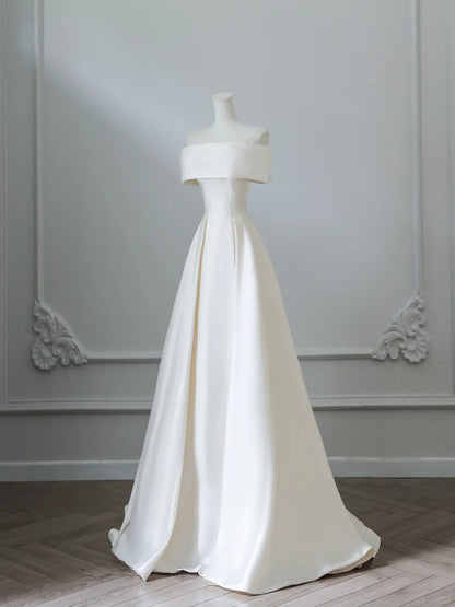 Elegant white simple one-shoulder satin bow applique floor-length wedding dress P2525