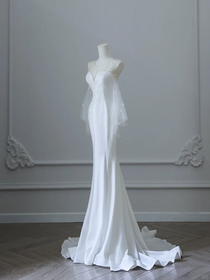 Elegant White Round Neck Lace Sleeveless Mermaid Satin Wedding Dress P2529