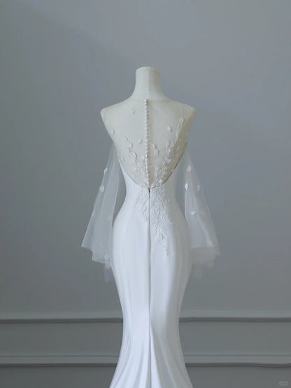 Elegant White Round Neck Lace Sleeveless Mermaid Satin Wedding Dress P2529