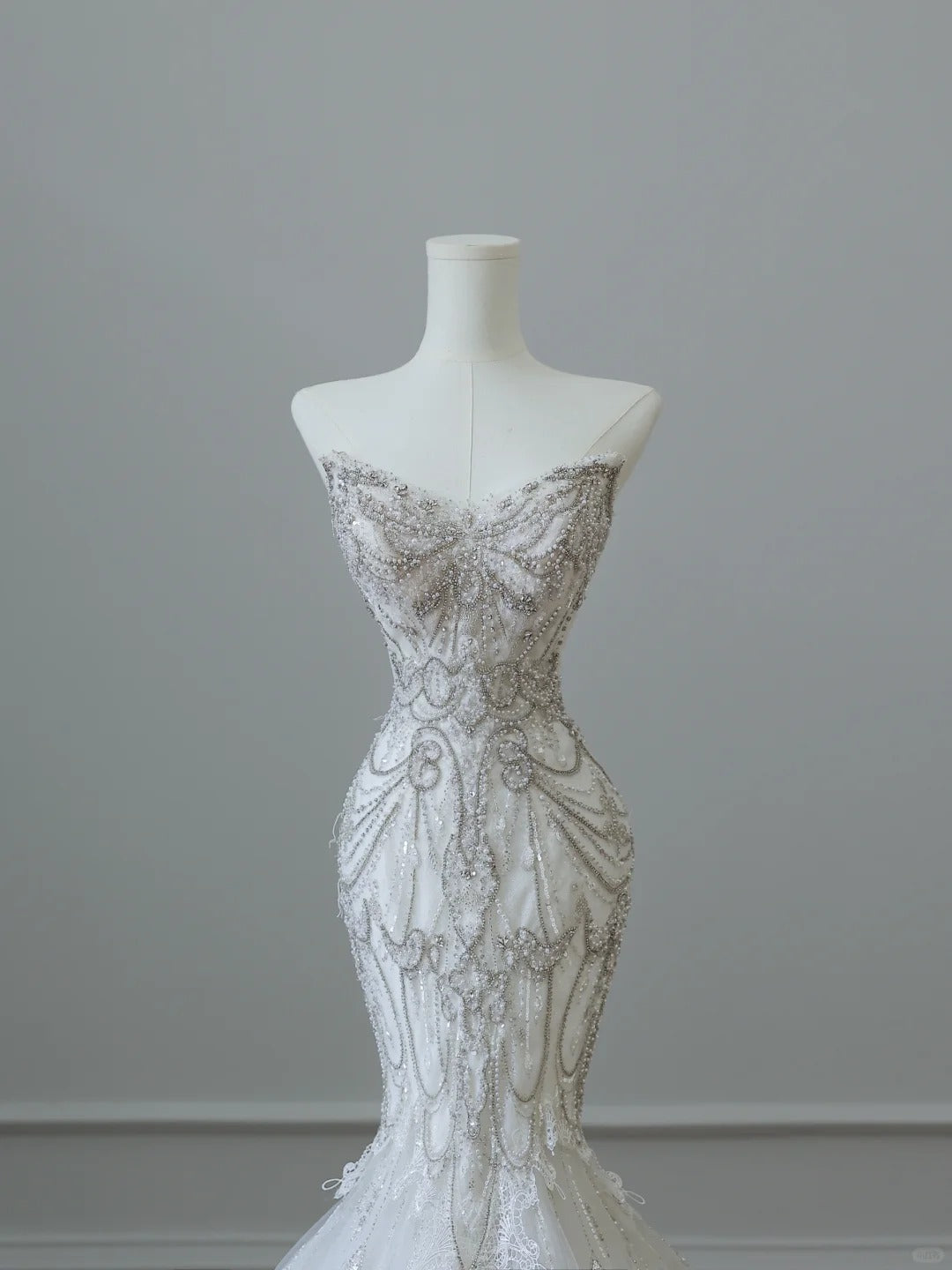 Elegant White Mermaid Off-the-Shoulder Bodycon Beaded Tulle Floor-Length Wedding Dress P2532