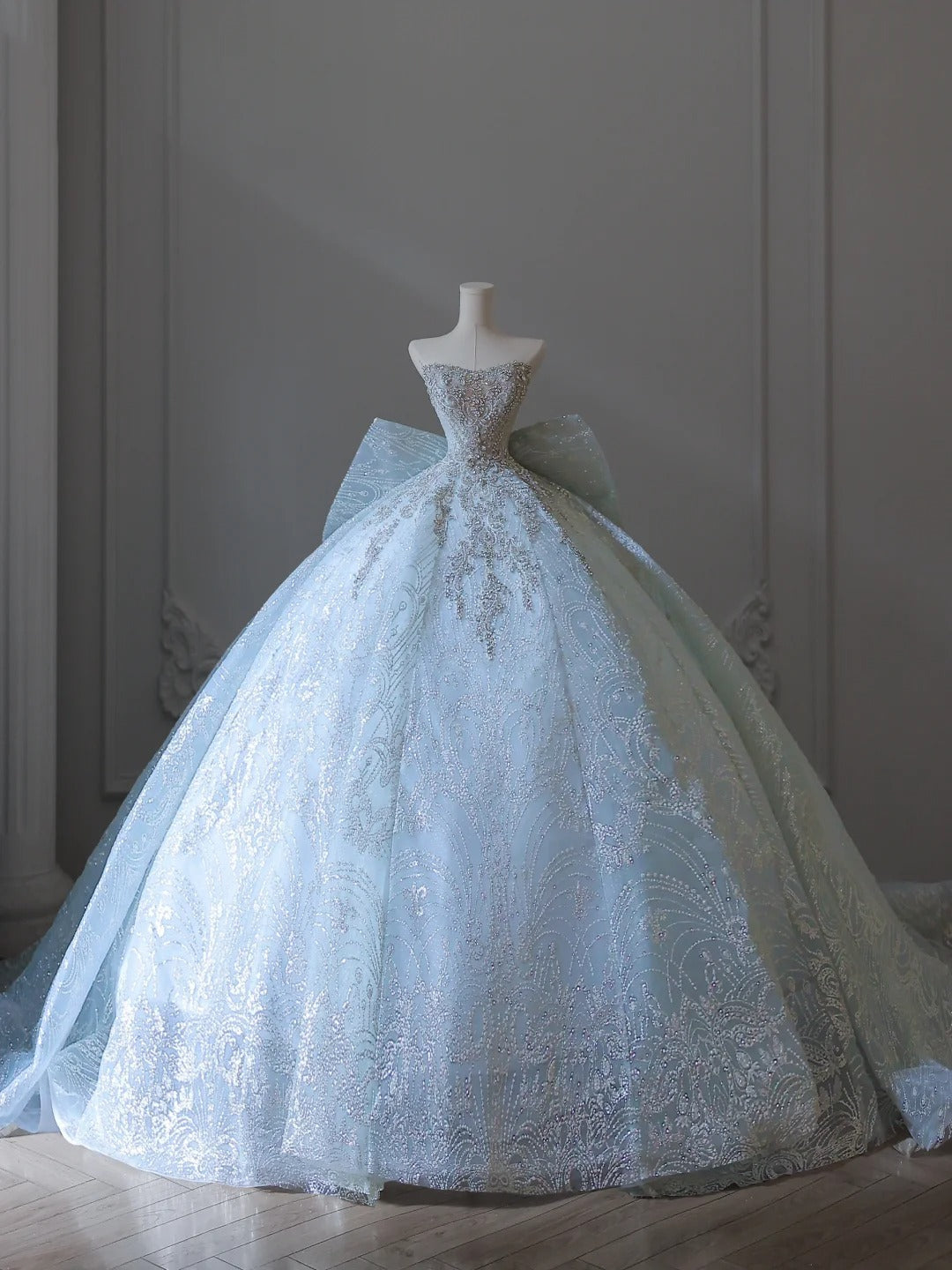 Dreamy Ice Crystal Blue Sparkling Beaded Rhinestone Bowknot Floor-Length Wedding Dress P2546