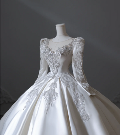 Vintage White Long Sleeve Beaded Round Neck A-Line Floor-Length Wedding Dress P2552