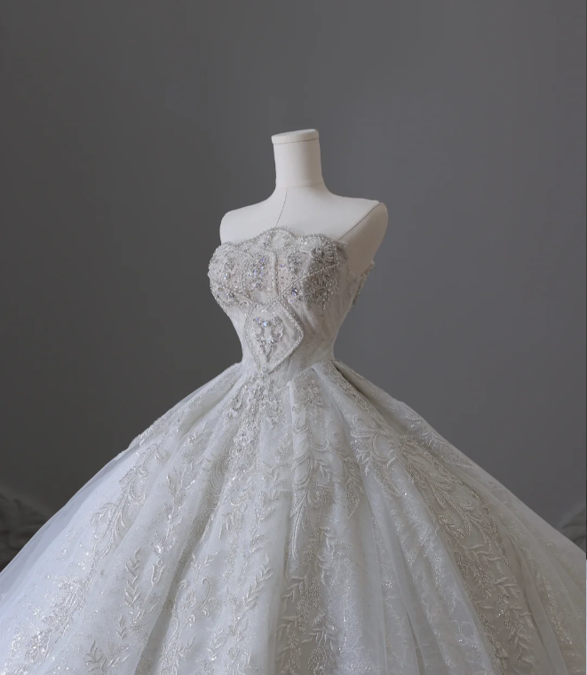 White off-the-shoulder lace beaded floor-length wedding dress P2555