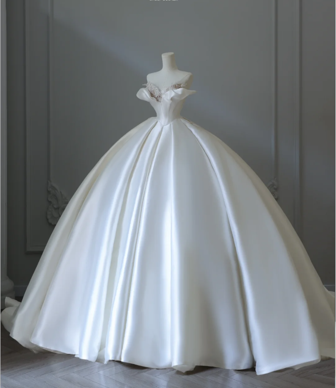 Elegant and simple satin off-shoulder A-line floor-length wedding dress P2575