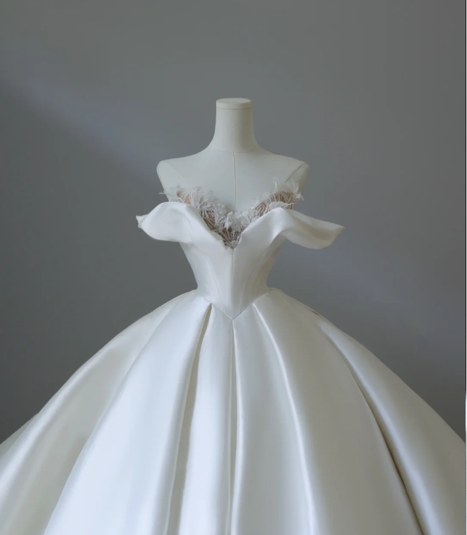 Elegant and simple satin off-shoulder A-line floor-length wedding dress P2575