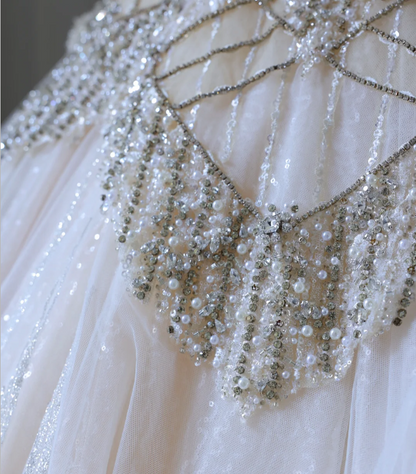 Luxurious Champagne Sleeveless Beaded Rhinestone A-Line Floor-Length Tulle Wedding Dress P2576