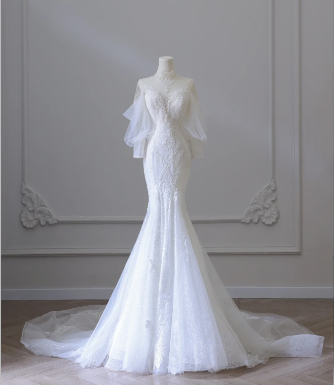 Elegant Mermaid Lace Beaded Tulle Wedding Dress P2584