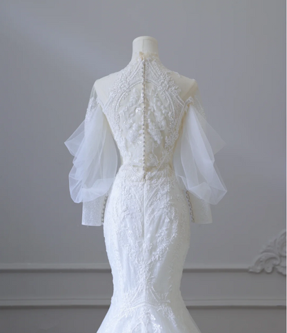 Elegant Mermaid Lace Beaded Tulle Wedding Dress P2584