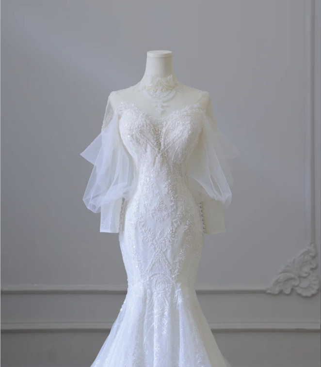 Elegant Mermaid Lace Beaded Tulle Wedding Dress P2584