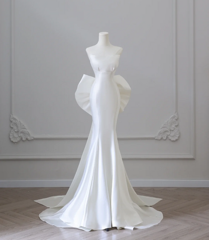 Elegant White Mermaid Satin Butterfly Wedding Dress P2585