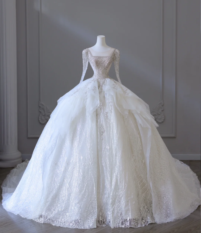 Elegant Glittering Square Neck Long Sleeve Tulle Floor Length Wedding Dress P2587