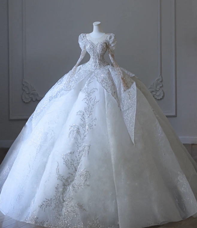 French Palace Luxury White Long Sleeve Sequined Tulle Floor-Length Wedding Dress P2591