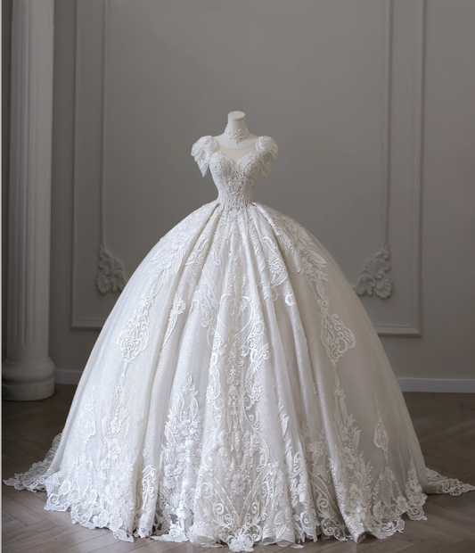 Royal French Round Neck Embroidered Princess Floor-Length Wedding Dress P2595