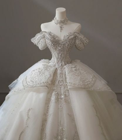 Luxury French court retro off-shoulder beaded tulle floor-length wedding dress P2598