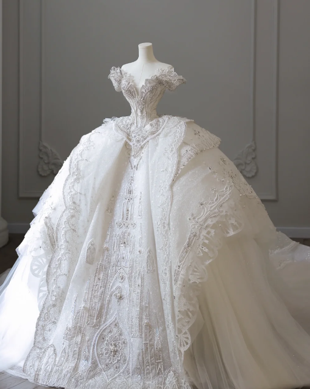 Luxury Castle White Off-the-shoulder Beaded Tulle Floor-length Wedding Dress P2605