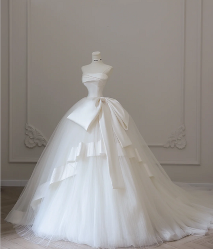 Elegant White Strapless Bowknot Tulle A-Line Floor-Length Wedding Dress P2611