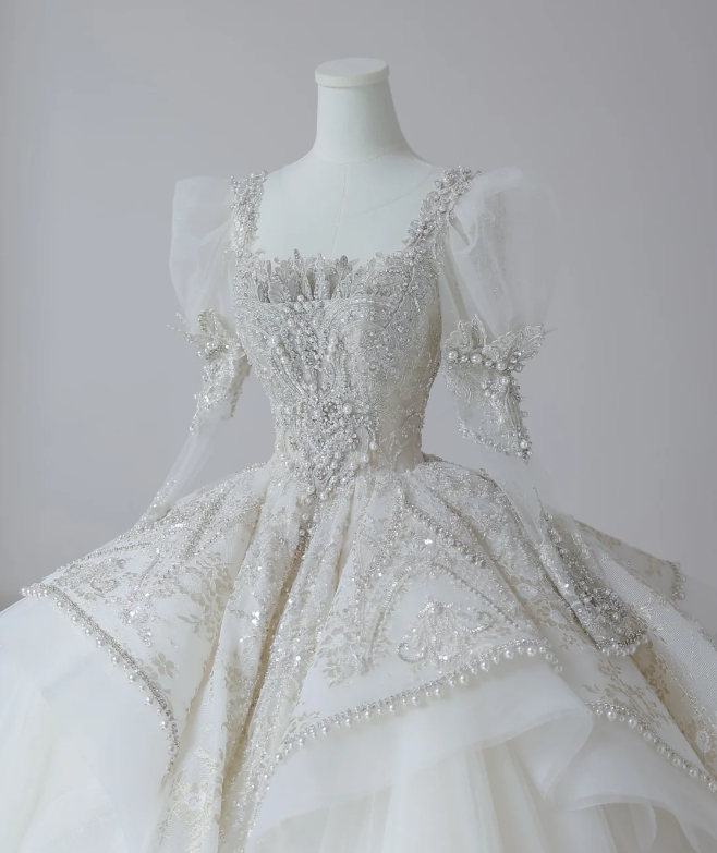 Fantasy French Square Neck Puff Sleeves Shiny Beaded Tulle Floor-Length Wedding Dress P2613