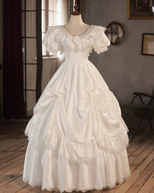 Vintage White V-Neck Short Sleeve A-Line Wedding Dress P2617