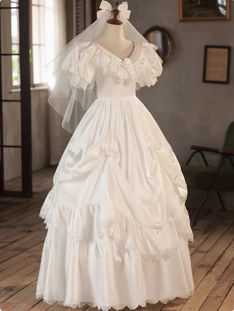 Vintage White V-Neck Short Sleeve A-Line Wedding Dress P2617