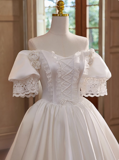 French Retro Palace Off-shoulder Satin Lace Wedding Dress P2621
