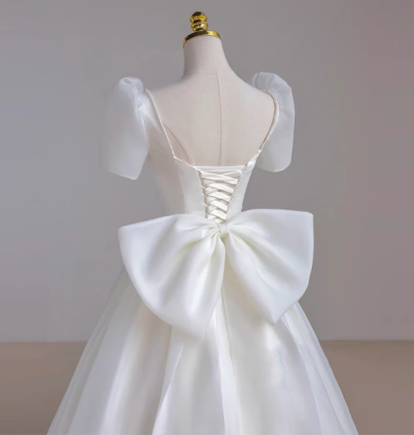 Simple White Short Sleeve Bow Tulle Floor-Length Wedding Dress P2641