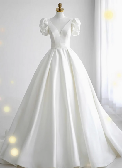 Elegant and simple white V-neck satin floor-length wedding dress P2643