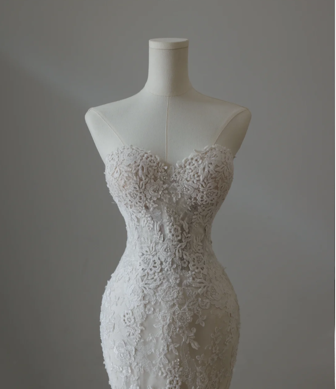 French Lace Strapless White Mermaid Wedding Dress P2567