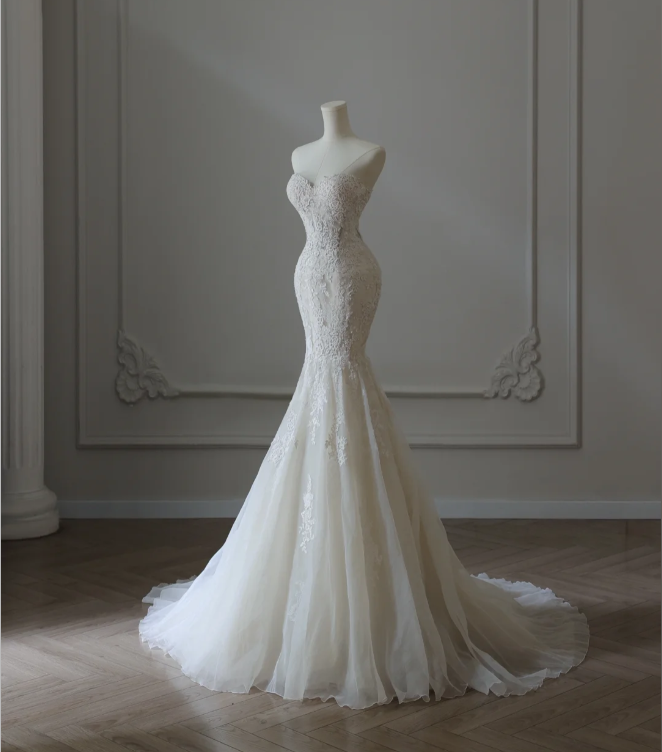 French Lace Strapless White Mermaid Wedding Dress P2567