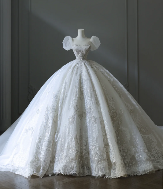 Dreamy Princess Puff Sleeve Round Neck Beaded Floor-Length Wedding Dress P2569