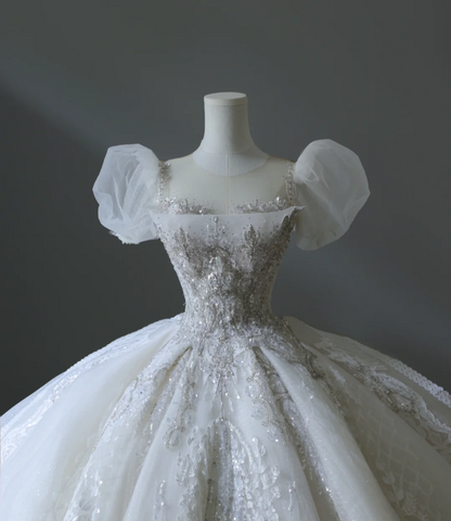 Dreamy Princess Puff Sleeve Round Neck Beaded Floor-Length Wedding Dress P2569