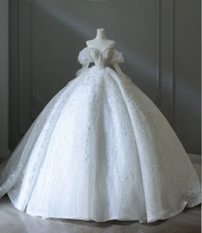 Dreamy Sweet Princess Heart-Shaped Neck Rhinestone Floor-Length Wedding Dress P2572