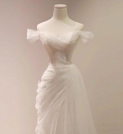 Elegant minimalist off-shoulder sheer white mermaid wedding dress P2695