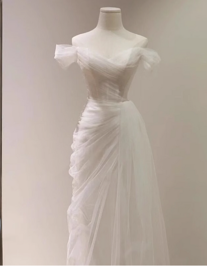 Elegant minimalist off-shoulder sheer white mermaid wedding dress P2695