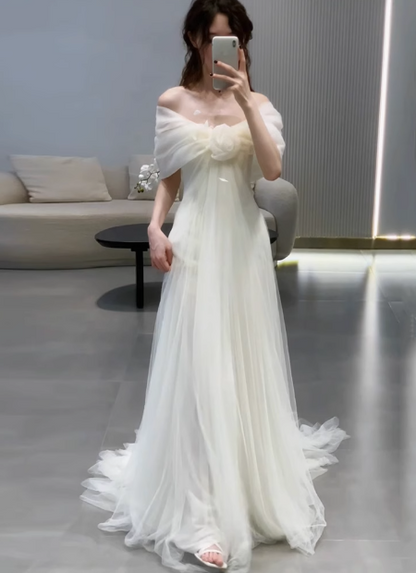 Elegant White One Shoulder Simple A-Line Tulle Wedding Dress P2697