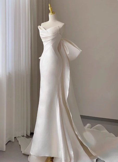 French Simple Strapless Satin Bow Mermaid Wedding Dress P2700