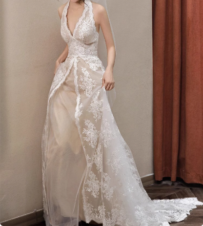 French Retro Lace Halter Off-shoulder Floor-length A-line Wedding Dress P2706