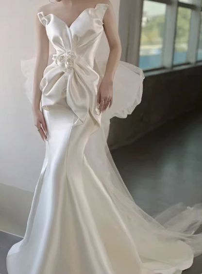 French Elegant White Strapless Chic 3D Flower Mermaid Satin Wedding Dress P2709